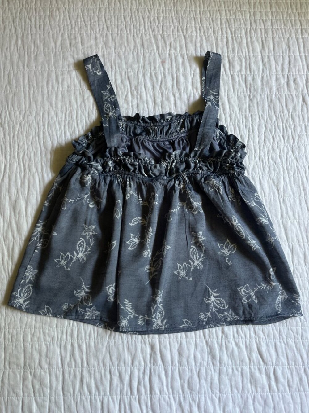 EUC Angels Forever Young Blue Chambray Floral Camisole Tank Top L - Picture 3 of 4
